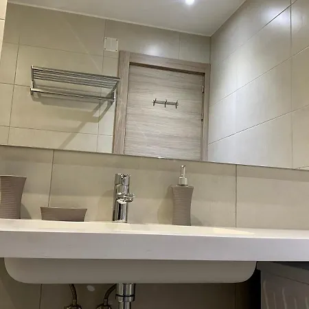 Apartment Prober_les Bons *